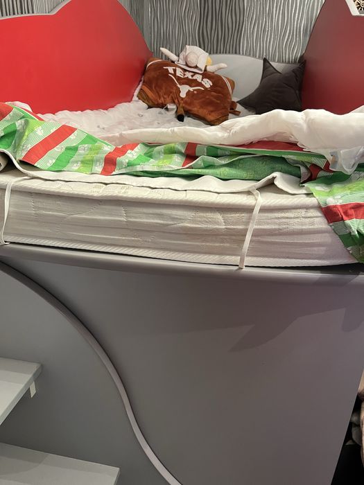 Ліжко машина двоповерхова Феррарі + матрац