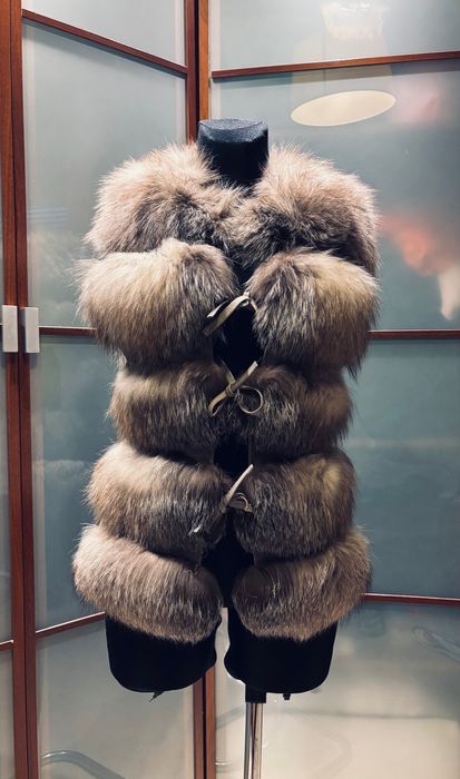 Kamizelka Handmade z Naturalnego Futra Lisa  Rozmiar M