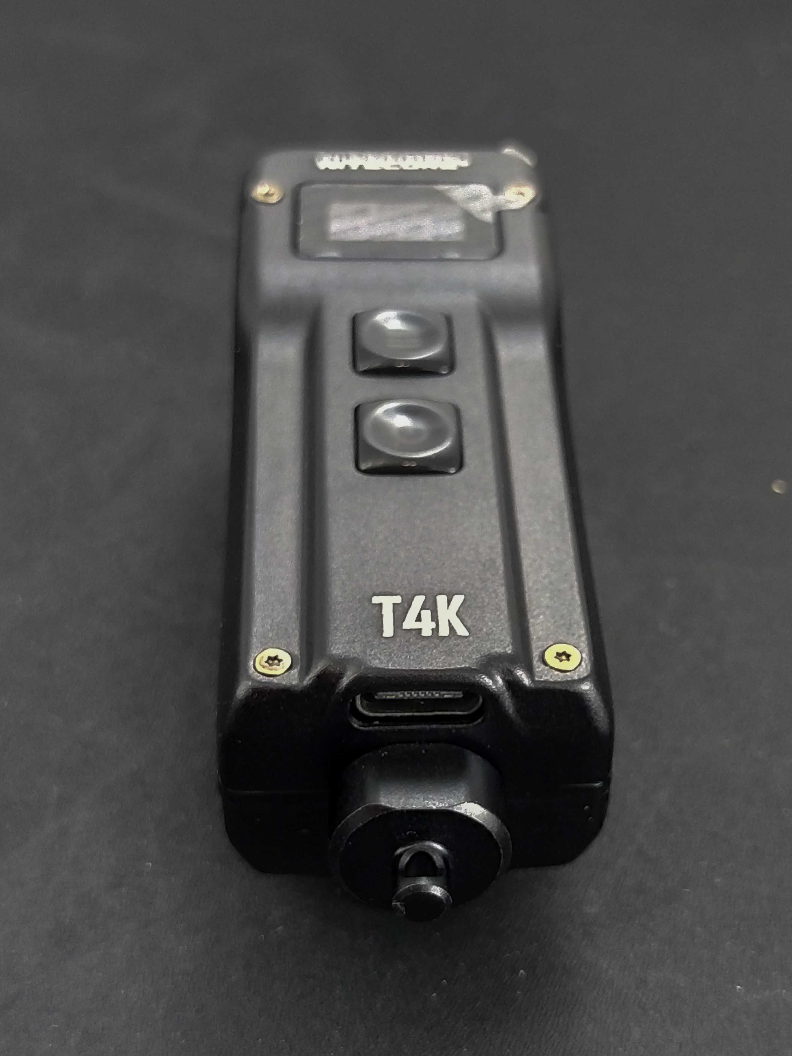 Надпотужний наключний, EDC Nitecore T4K з OLED дисплеєм (USB Type-C)