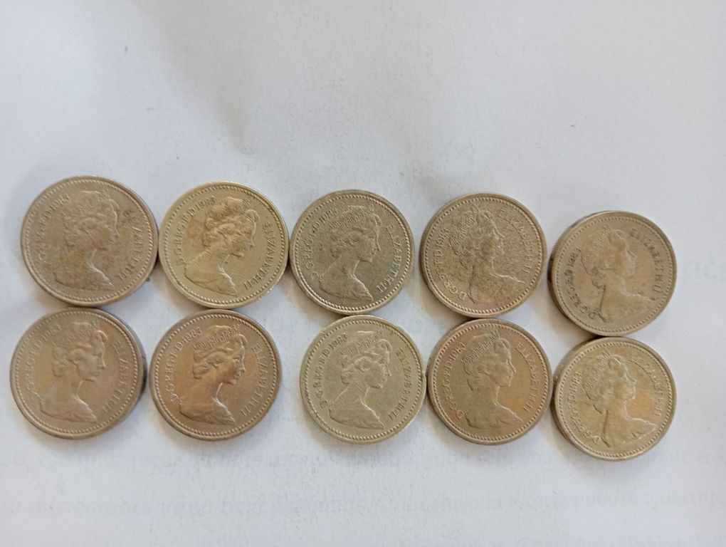 10 moedas 1 libra UK 1983
