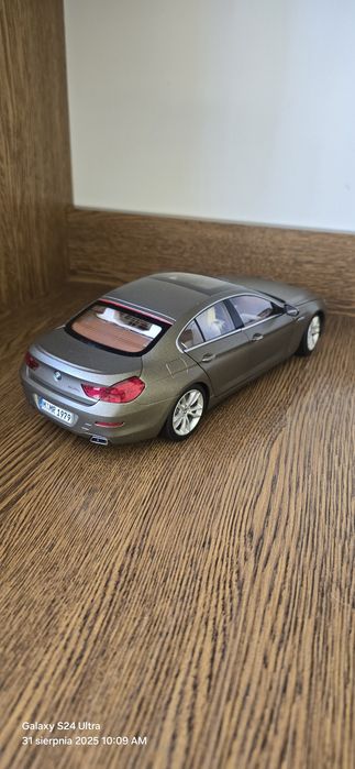 Bmw 650i F06 Grand Coupe 1:18 firmy Paragon Full Open