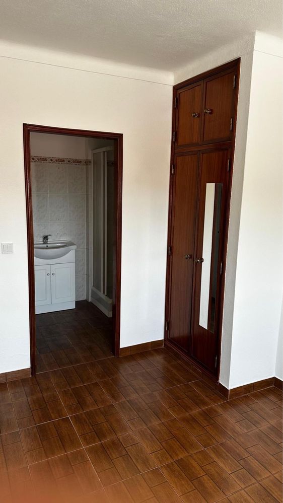 Apartamento T3 com Suíte, Lareira e Varanda – Abrantes (Chainça)