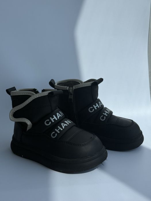 Ботинки на хлопчика 25 розмір ( зима)