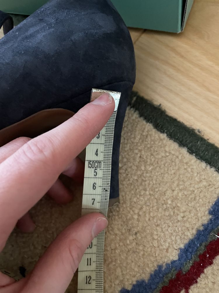 Czółenka Clarks 41