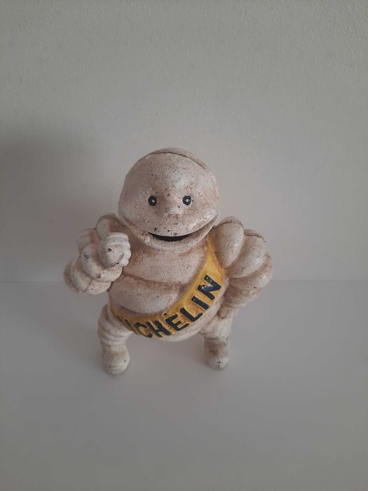 Estatua Michelin Bibendum