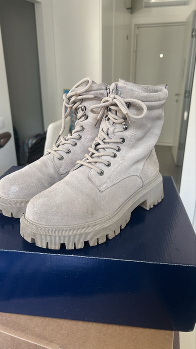 Vitto Rossi, 39 розмір, весна/осінь