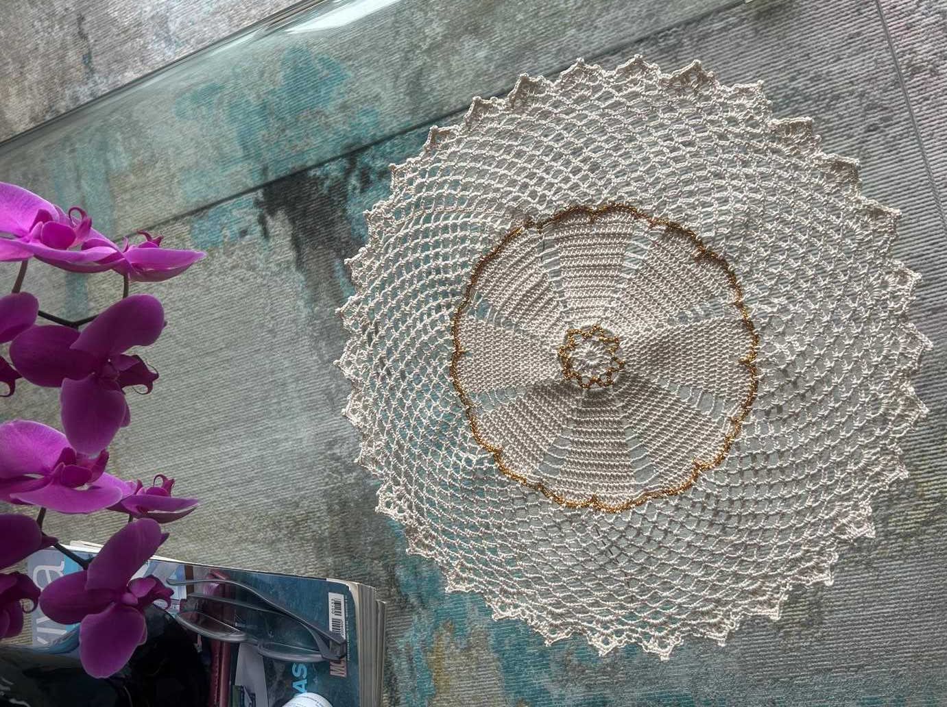 Naperon em Crochê ( napron crochet ) (zona do Funchal)