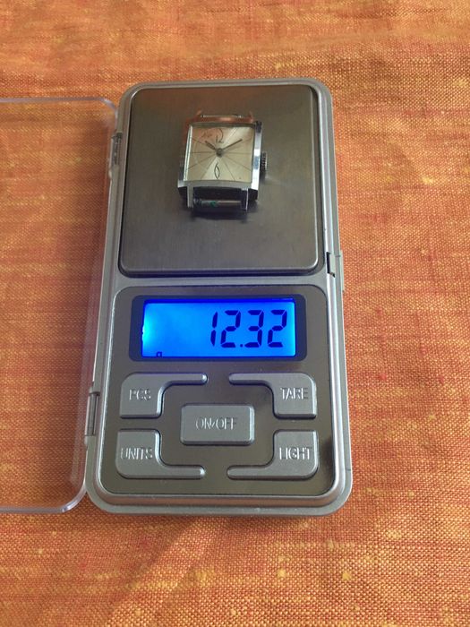 Годинник наручний "Луч"