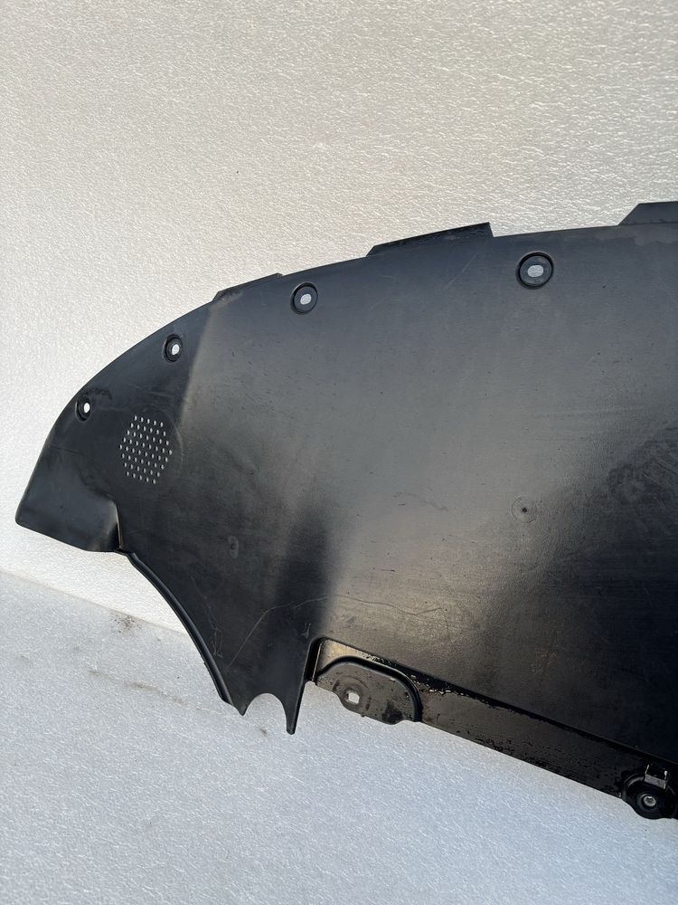 Tesla MODEL 3 III płyta osłona pod zderzak zderzaka przód dolna dół