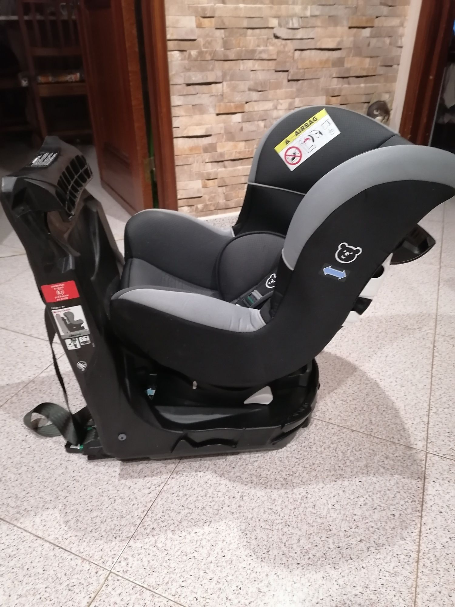 Cadeira Auto rotativa 360° com isofix em ótimo estado