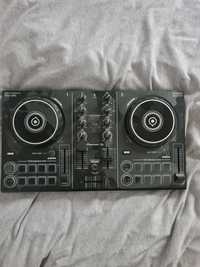 DDJ-200   Smart DJ controller