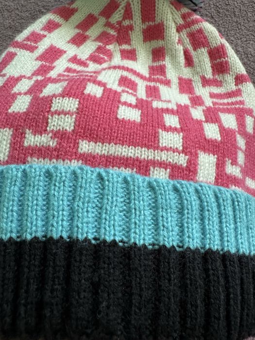 Шапка reserved для дівчинки шолом