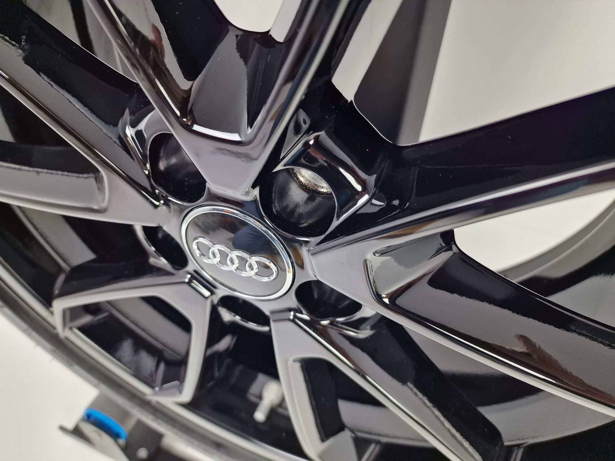 NOWE ORYGINALNE Felgi Koła Audi 17" A1 S1 A3 TT