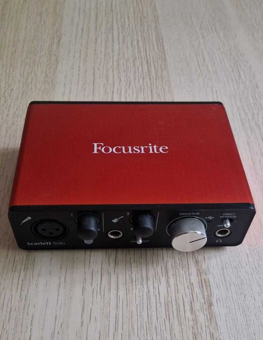 Продам звукову карту focusrite scarlett solo 2 gen