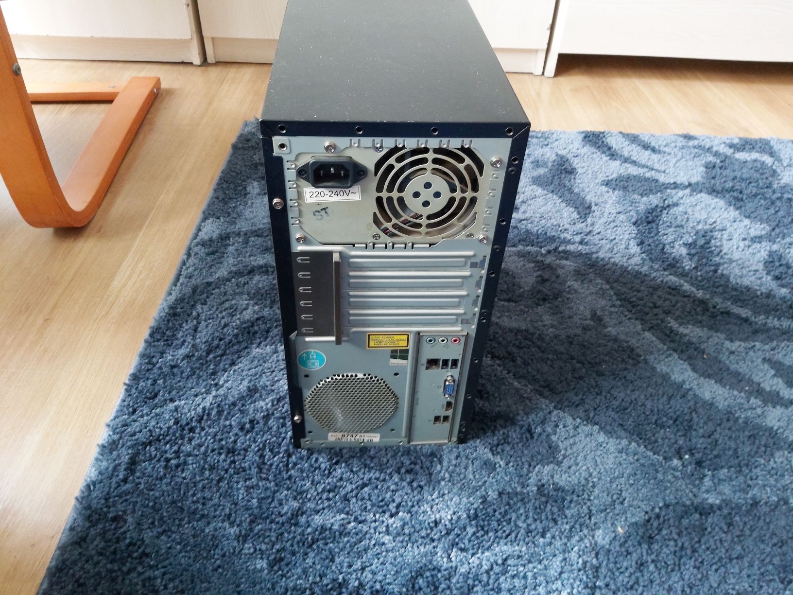 Komputer stacjonarny Medion Intel Celeron