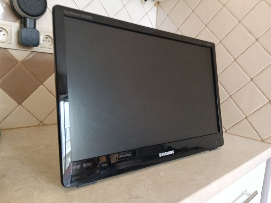 Monitor Samsung SyncMaster 22'' cale HDMI