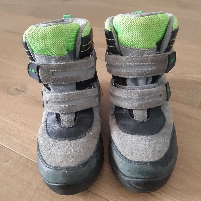 Buty zimowe firmy Bartek, roz. 30