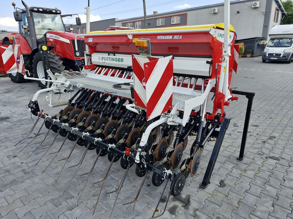 TALERZOWY Siewnik zbożowy nadbudowany Pottinger Vitasem 302A 2014 rok