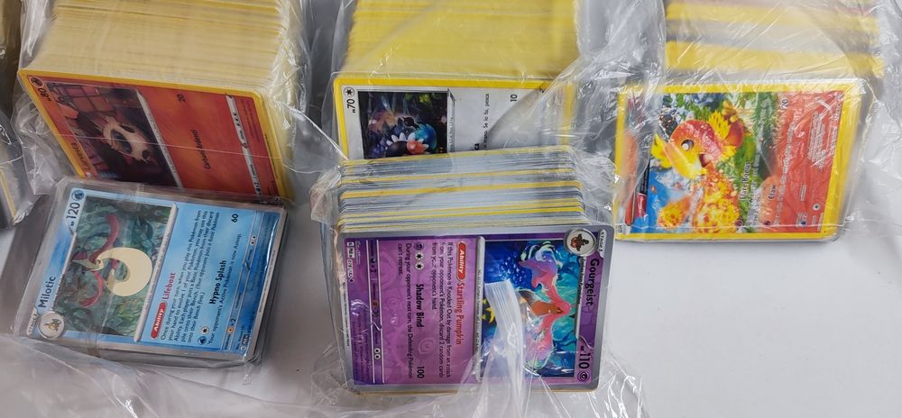+3kg ou +2.000 Cartas Pokémon TCG (Várias Expansões)