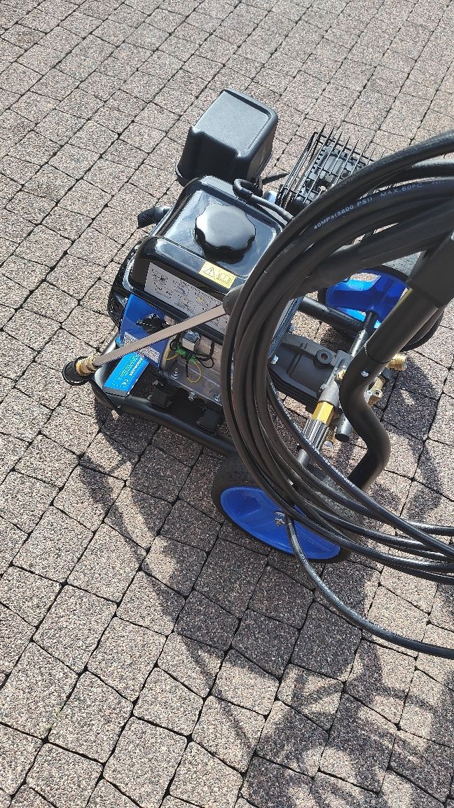 Myjka ciśnieniowa spalinowa ROOMARK 3600 PSI