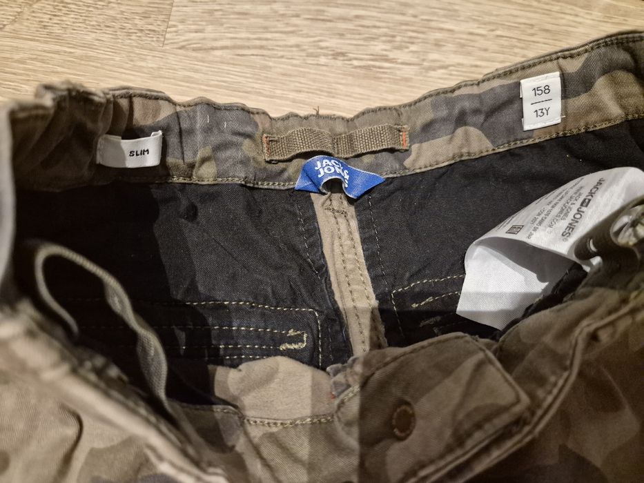 Spodnie Jack&Jones r. 158 moro, bojówki