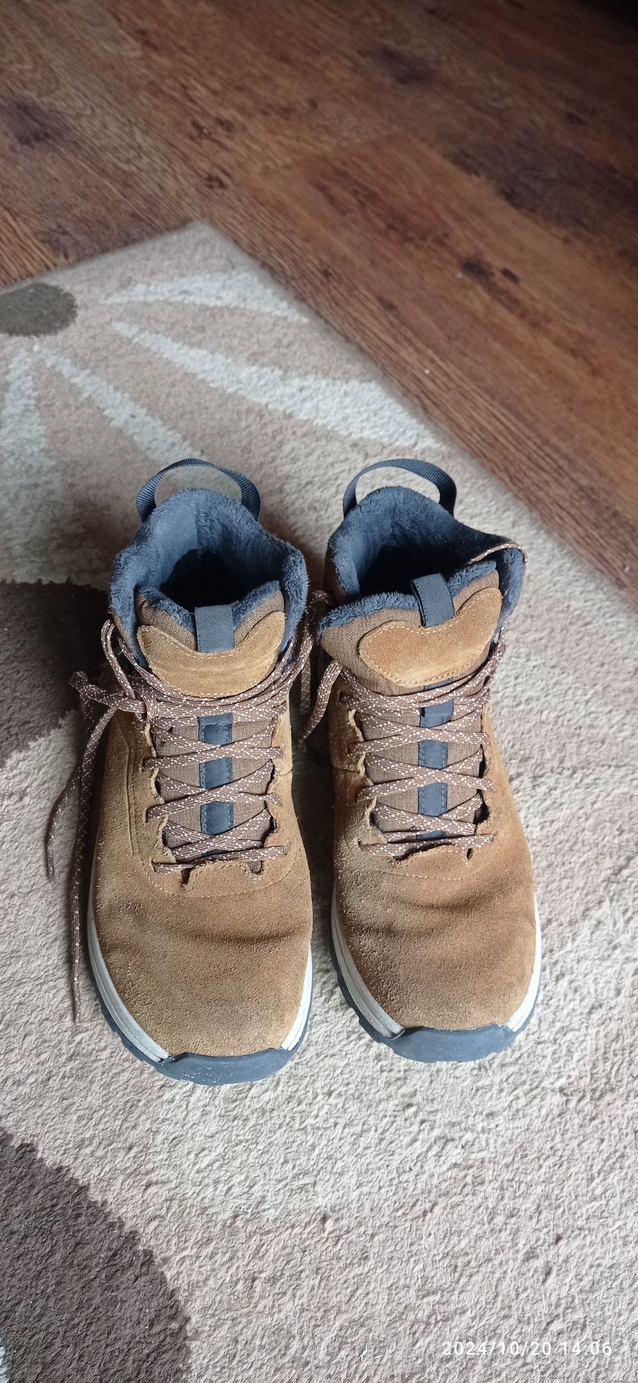 Buty chłopięce, zimowe. Rozmiar 38. Quechua Waterproof.