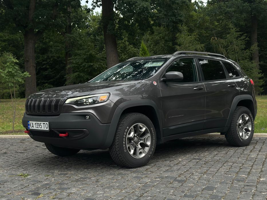 Продам Jeep Cherokee Trailhawk