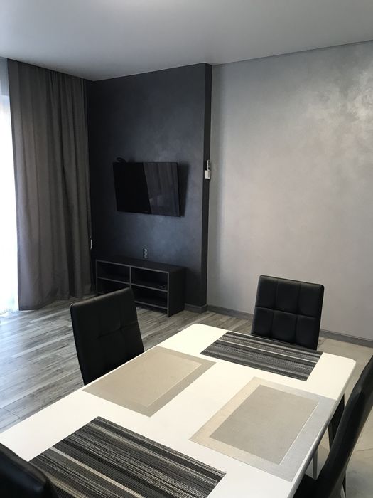 ЦЕНТР. ЕНЕРГОНЕЗАЛЕЖНА. Вільна 14.07-20.07. Двокімнатна квартира