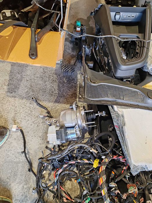 Kompletna przekładka z anglika na Europe Clio V hybryda 24r,+deska