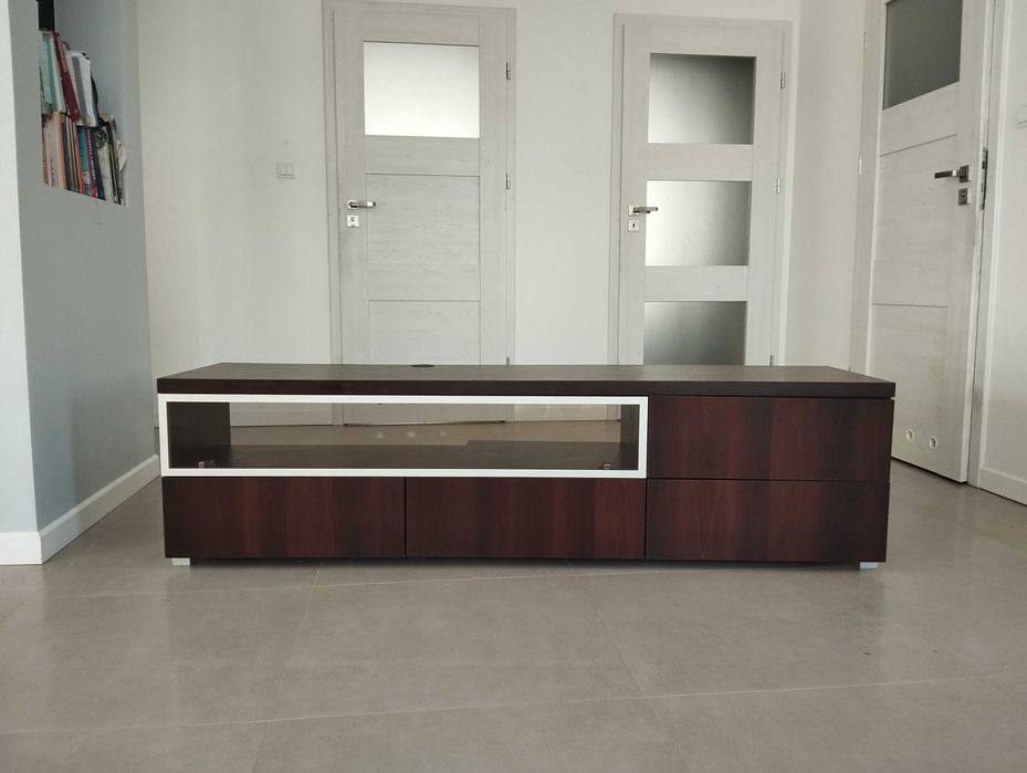 Komoda RTV wys. 48 gł. 45 szer. 180 cm