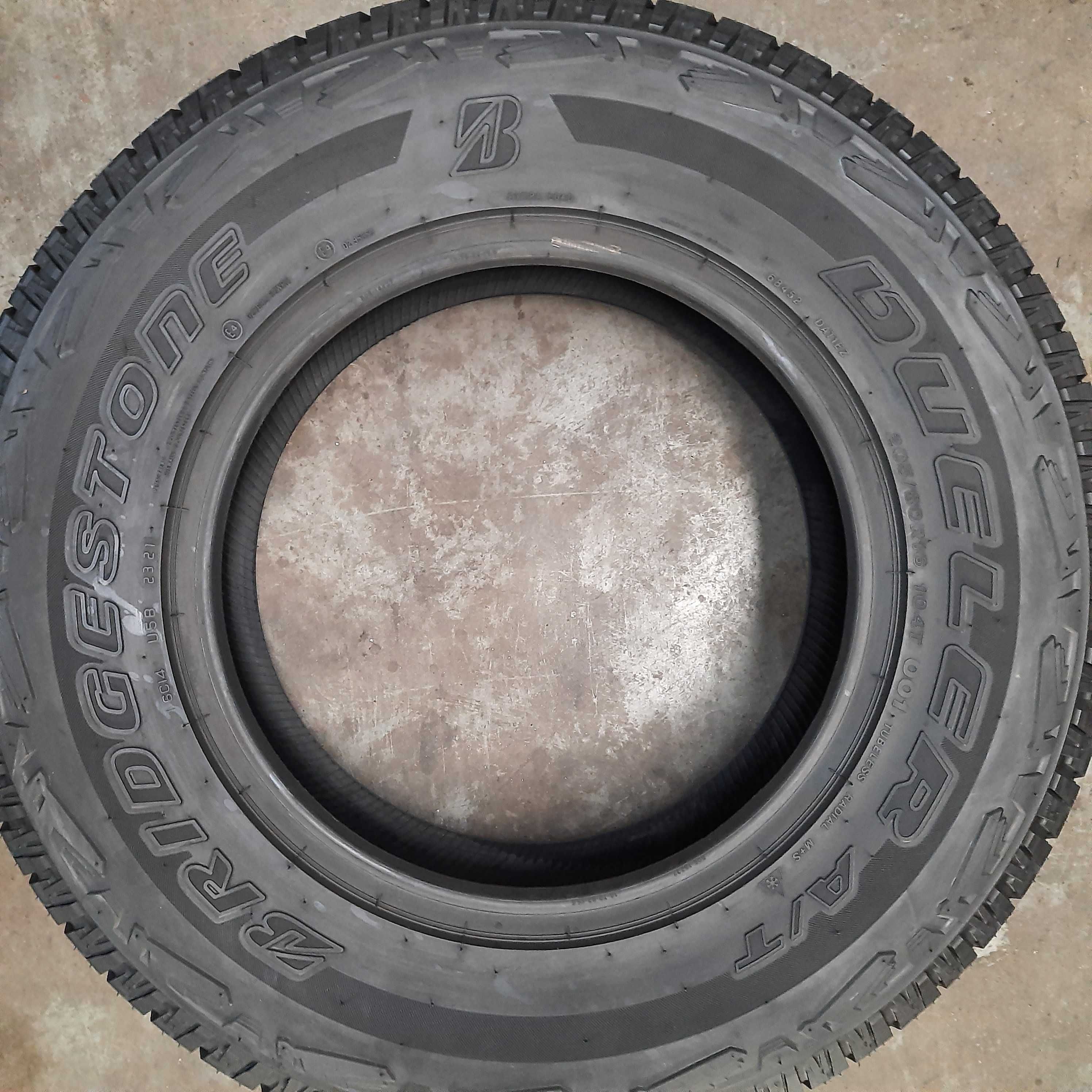 205/80R15 Bridgestone Dualer A/T