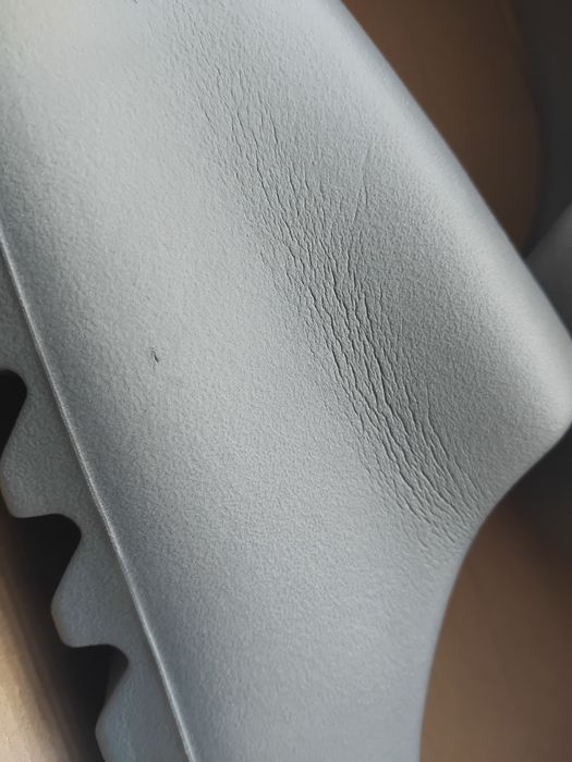 Klapki Yezzy Slide Nowe 43