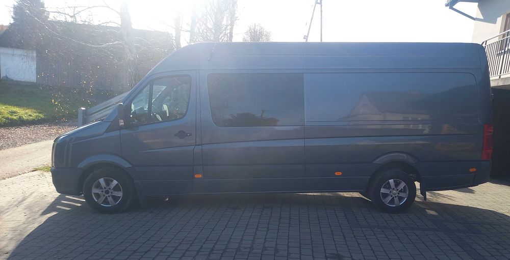 Volkswagen Crafter 2,5 TDI 9 miejsc