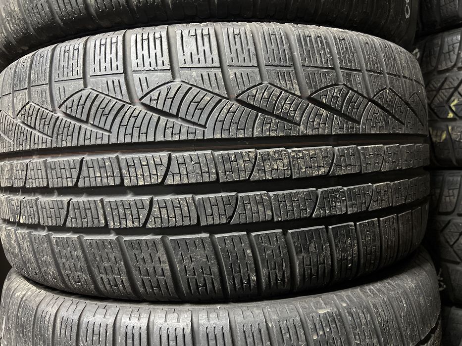 Шина б.у 255 40 18 Pirelli SottoZero MO 97H 1 шт зима