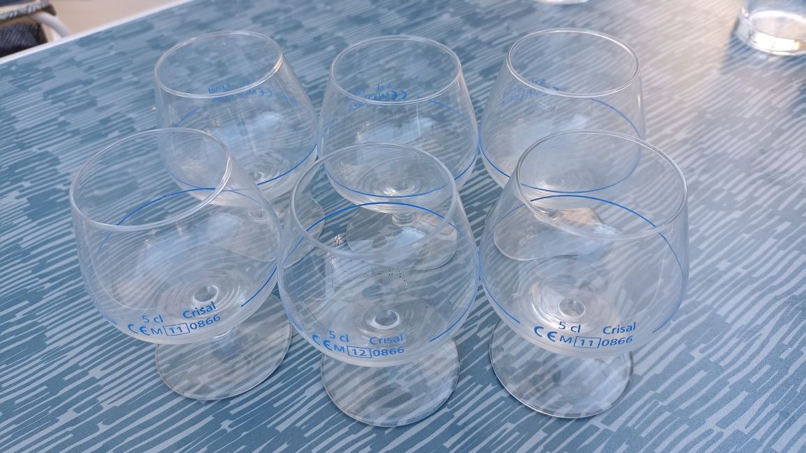 Cálices bebidas espirituosas, whisky, brandy