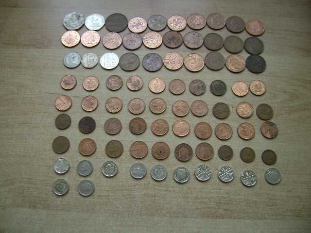 Starocie z PRL - Stare monety = Zestaw 82 monety brytyjskie