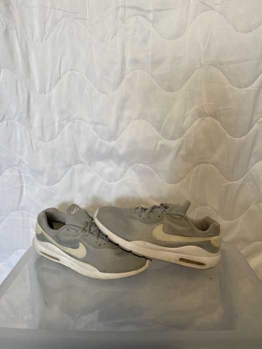 Szarw buty nike