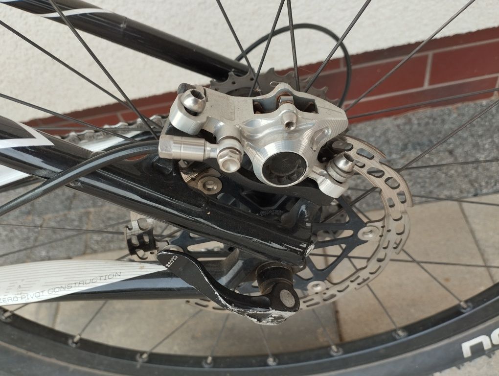 Connondale scalpel SI HM carbon 26