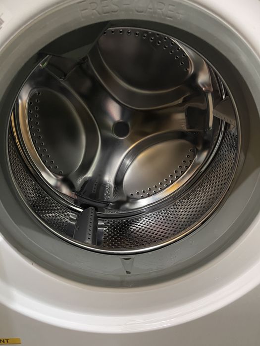 Пральна машинка Whirlpool