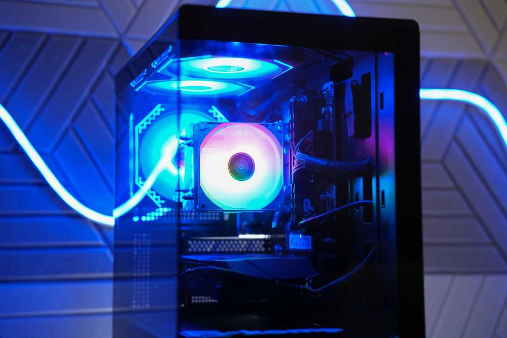 komputer gamingowy, komputer stacjonarny do gier. Gtx 1660s, ryzen.