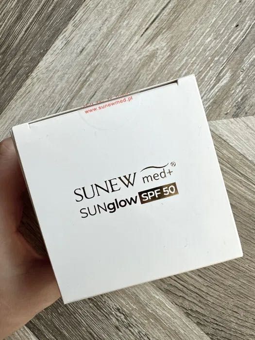 SUNEWMED+ SUNglow SPF50 odmładzający krem przeciwsłoneczny 80 ml