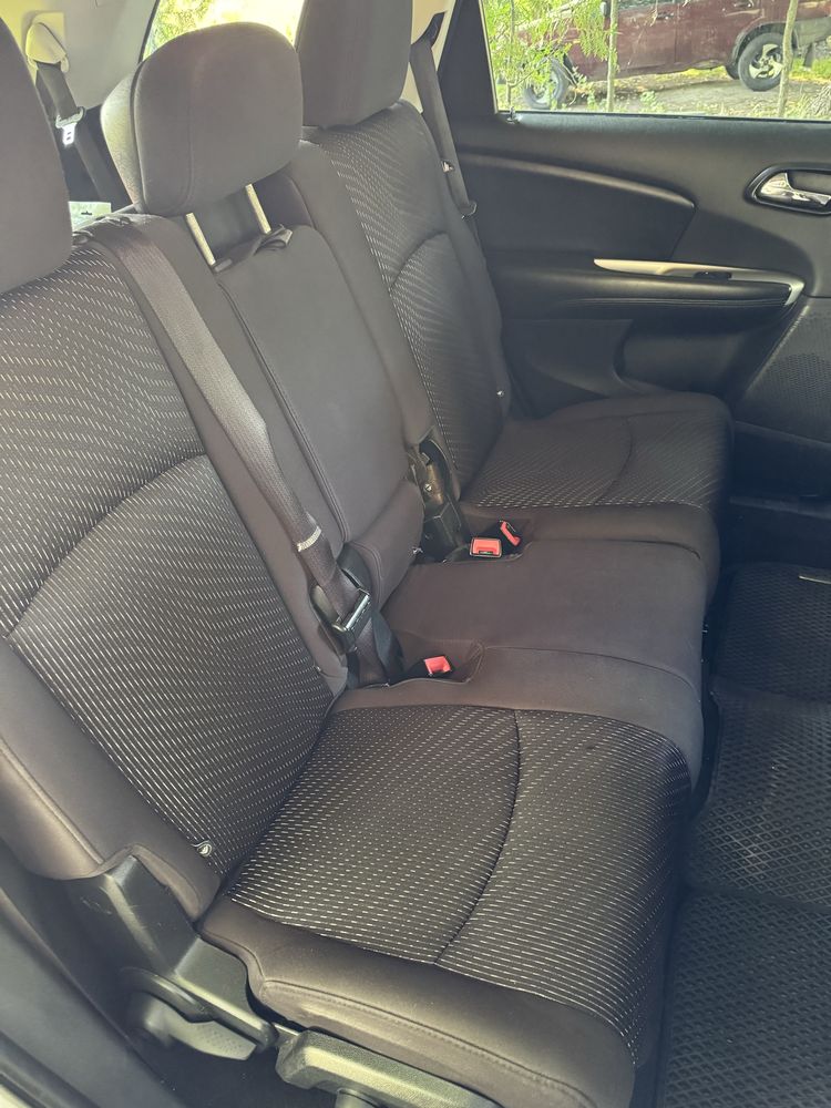 Dodge journey 2012