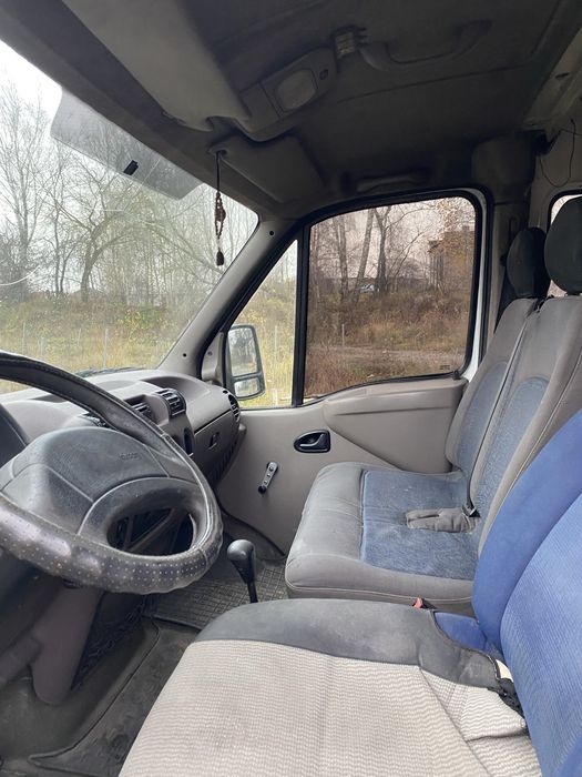 Nisan interstar (renault master) 2.5 нетурбований