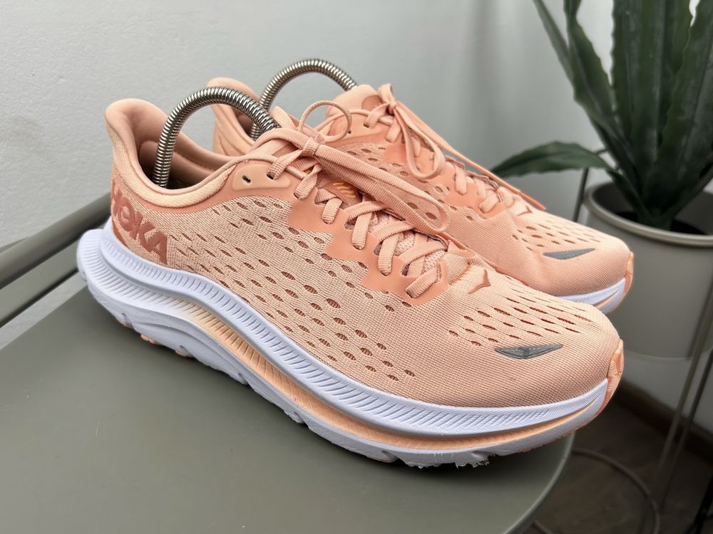 Оригінал! Кросівки Hoka Kawana 44 розмір 03430