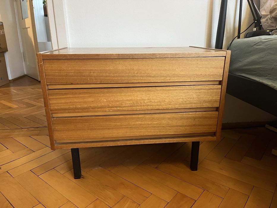 Modernistyczna szafka nocna