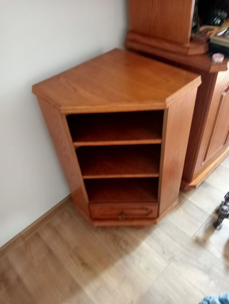 Stylowy Kredens,witryna+ 2 szafki narożne