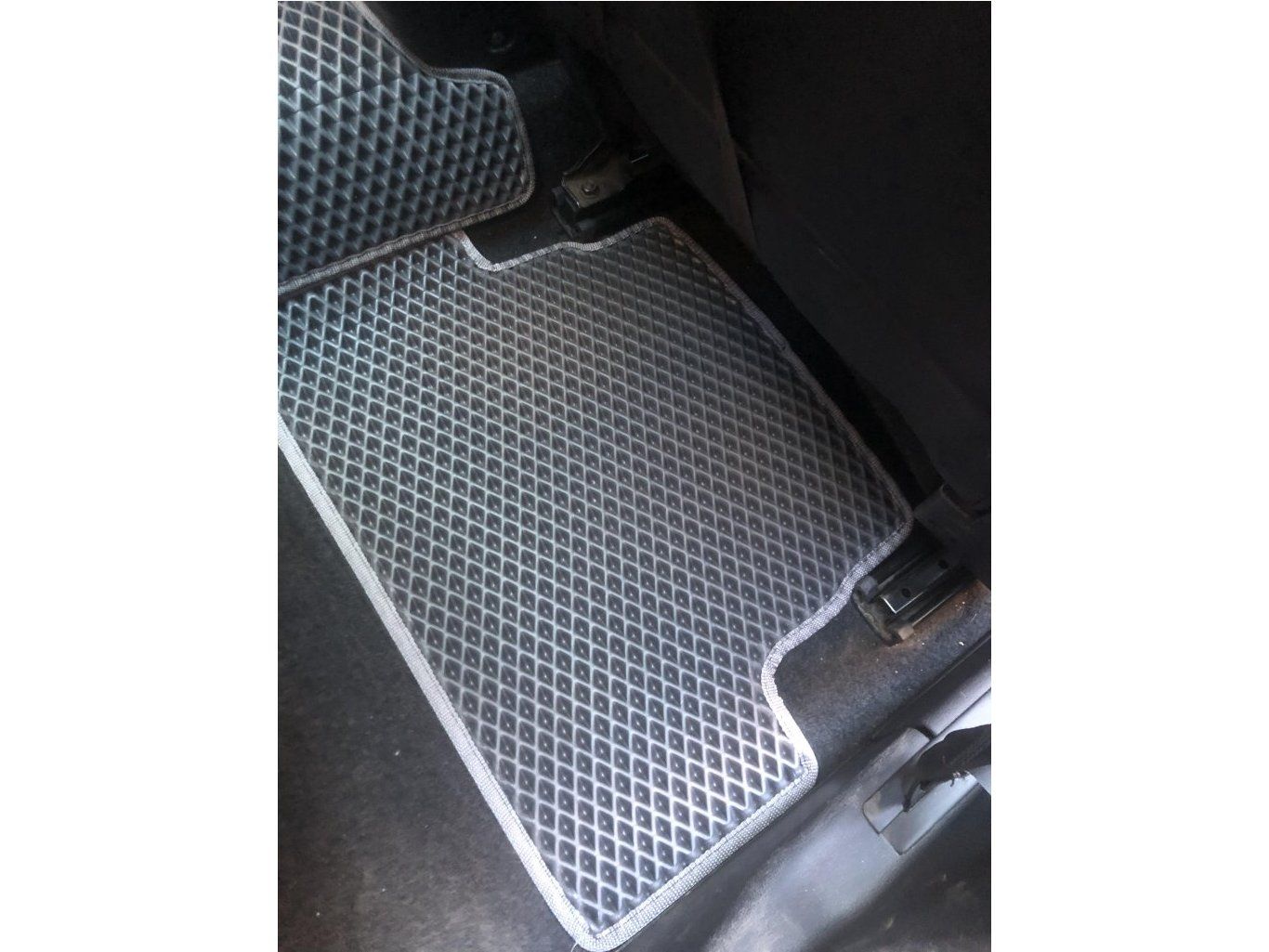Nissan Qashqai 2007-2014 Коврики салона (EVA оригинал, цвета в асс.)