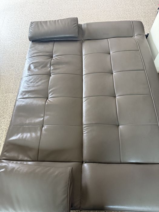 Sofá-Cama em Boas Condições