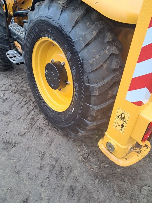 Koparko ładowarka jcb 4cx umowa brutto super stan transport
