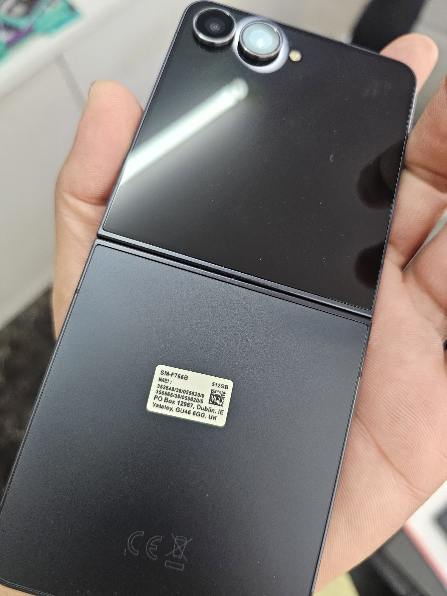 Galaxy Zflip 7..512/12gb